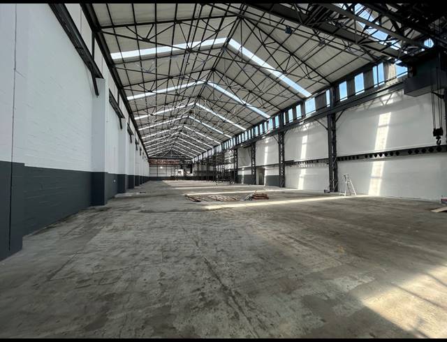 7,255M² WAREHOUSE TO LET IN EPPING INDUSTRIAL